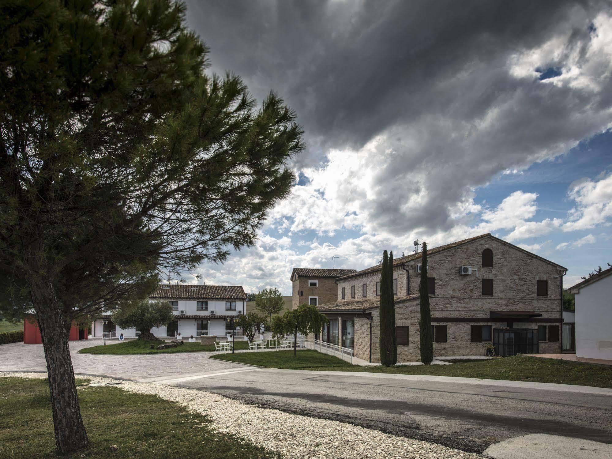 Osteria Dei Segreti Guest House Appignano  Exterior photo